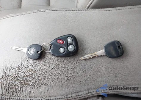 2002 Cadillac Deville from USA, damaged, VIN 1G6KD54Y02U208677